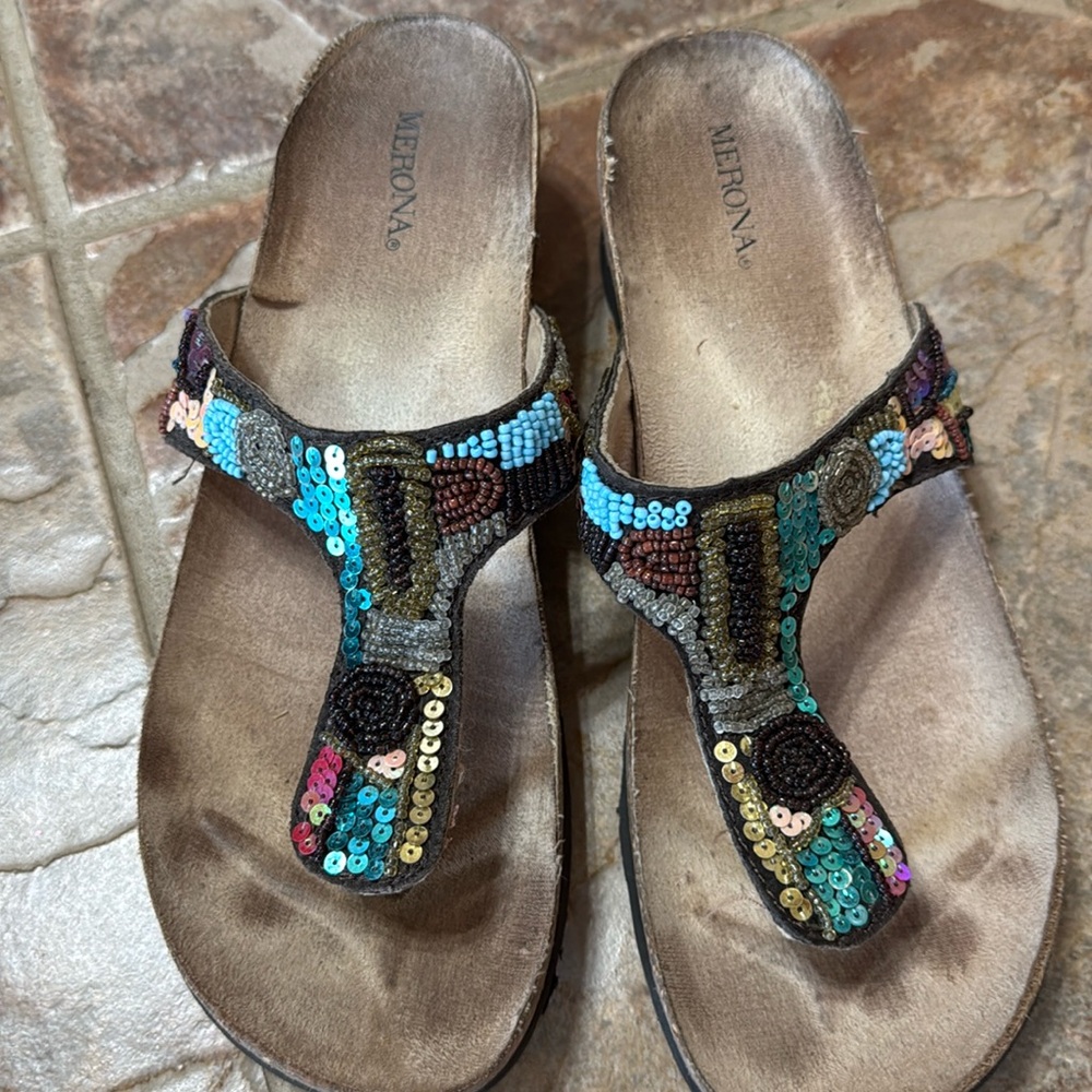 Super cute beaded and sequined sandals!